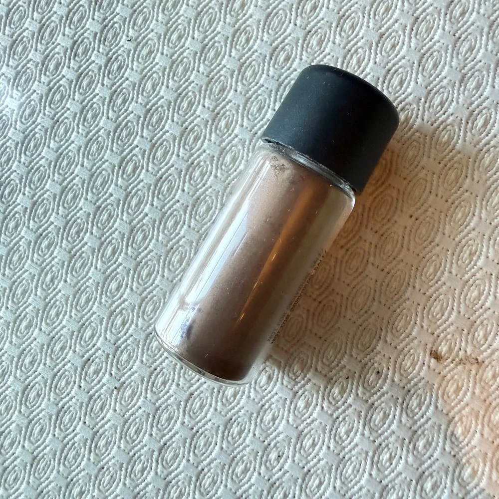 MAC Cosmetics achieve subtle